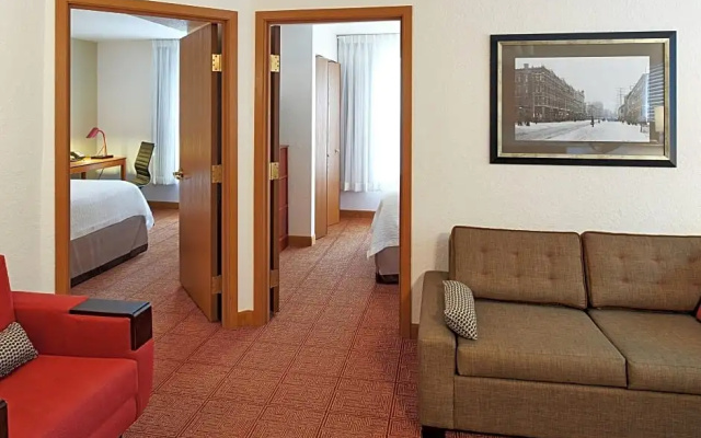 2 Bedrooms Quadruple Suite