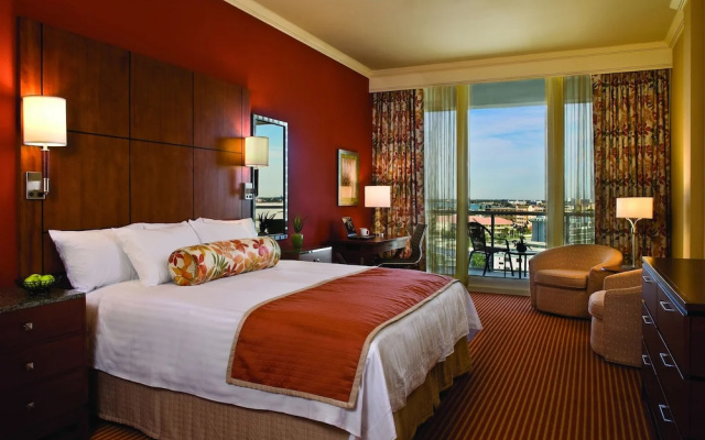 1 Bedroom Suite