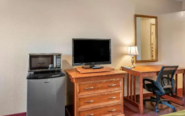 Standard Sextuple room