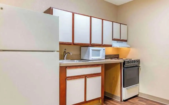 Quadruple Suite