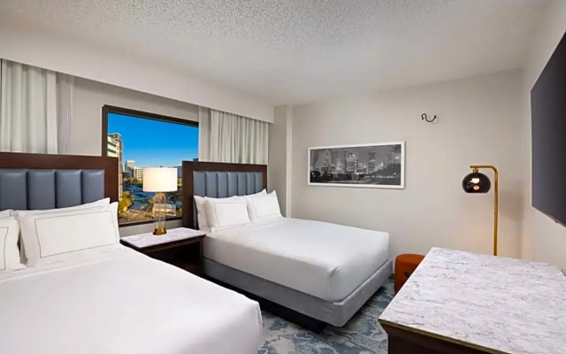2 Bedrooms Suite
