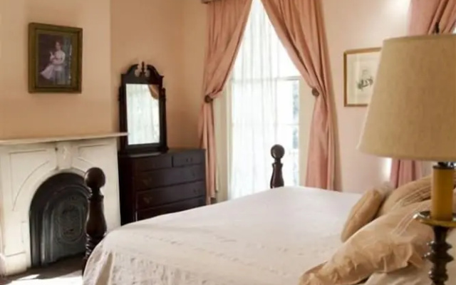 Suite with balcony