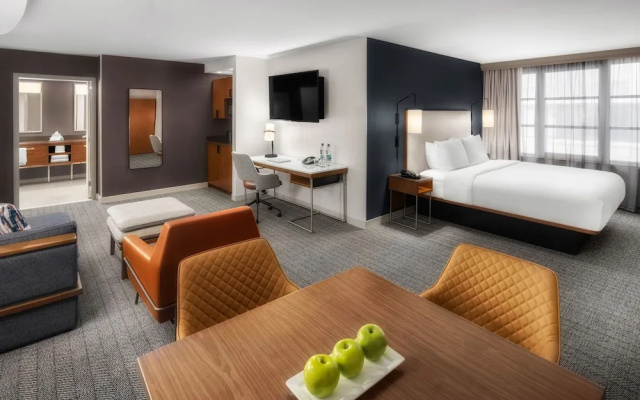 Executive Double Suite