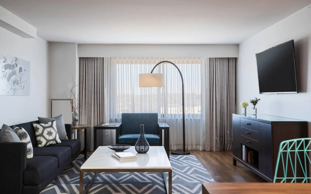 1 Bedroom Executive Double Suite