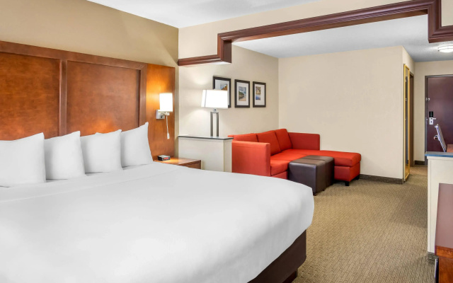 Double Suite
