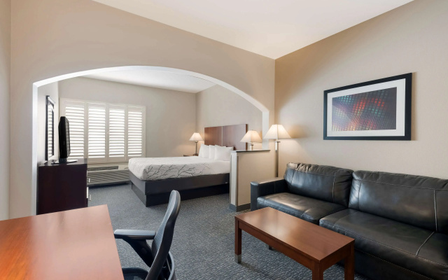 Double Suite