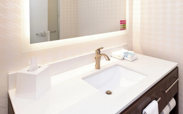 1 Bedroom Suite