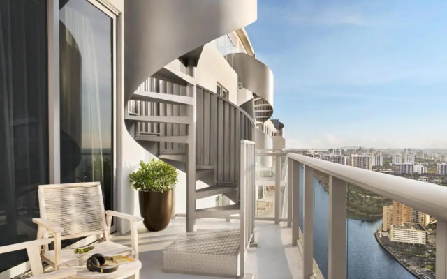 Presidential Suite