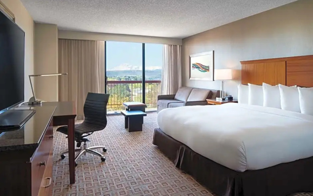 Grand room