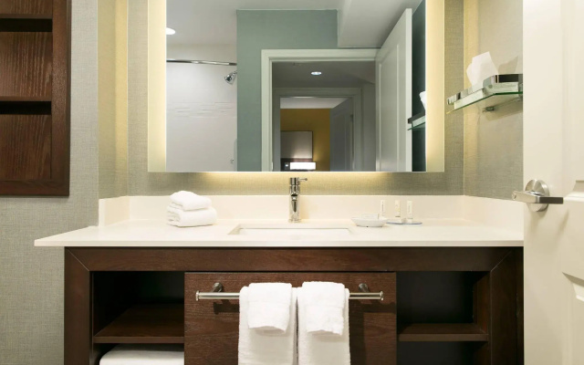 2 Bedrooms Suite