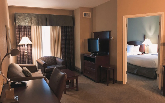 Standard Quadruple Suite