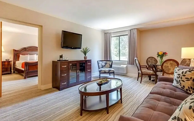 Double Suite