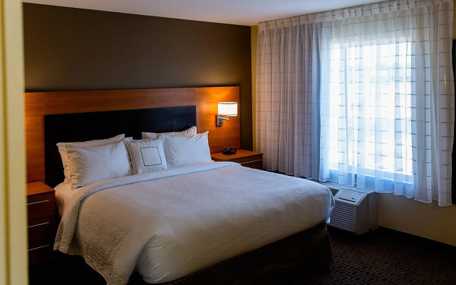 2 Bedrooms Suite