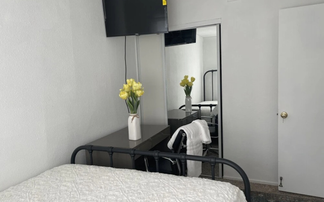 Economy room