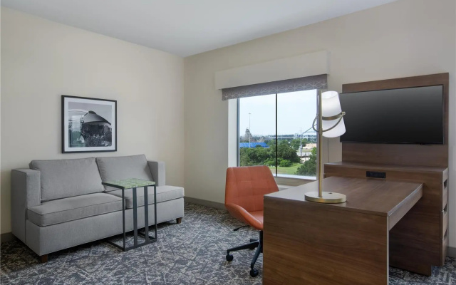 Quadruple Suite