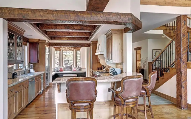 Premier Cottage