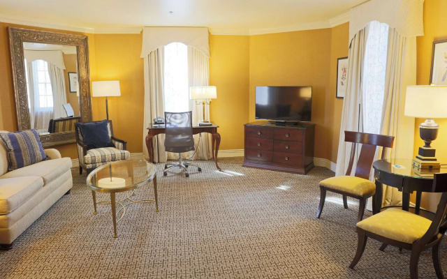 Double Suite