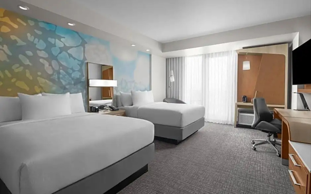 Standard Quadruple room with balcony and with water view