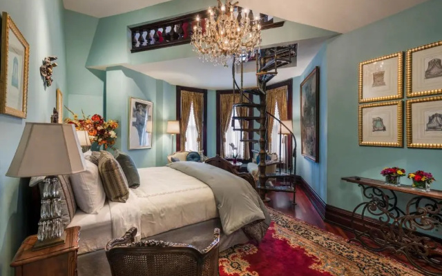 Presidential Suite