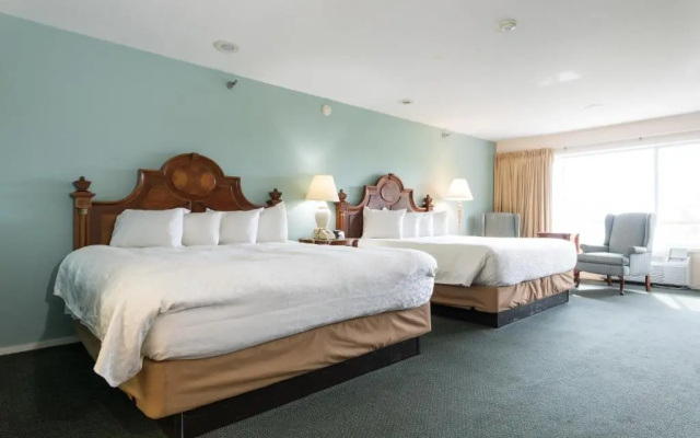 Standard Quadruple room with ocean view