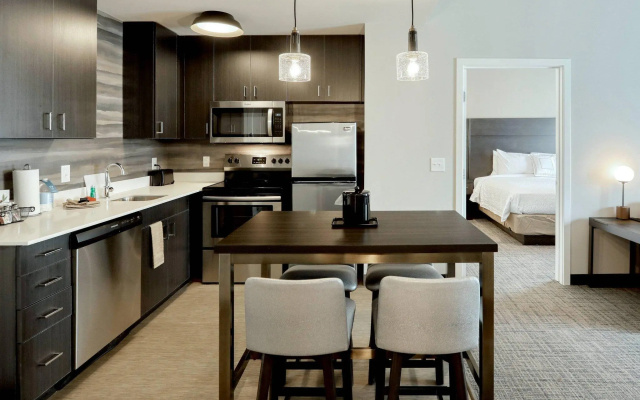 2 Bedrooms Suite