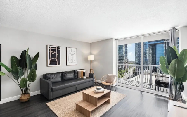 3 Bedrooms Luxury room with city view