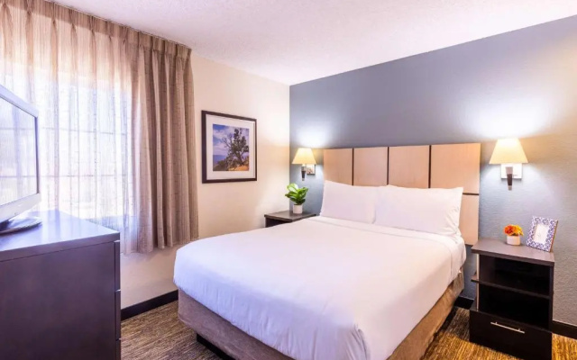 1 Bedroom Double Suite