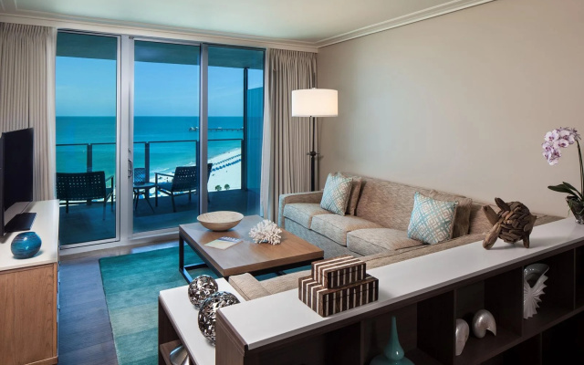 1 Bedroom Deluxe Double Suite