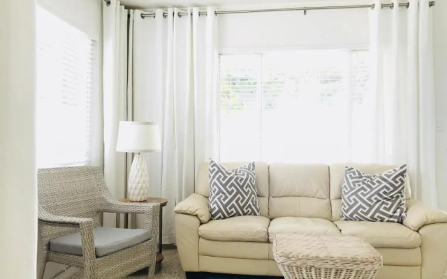 1 Bedroom Suite