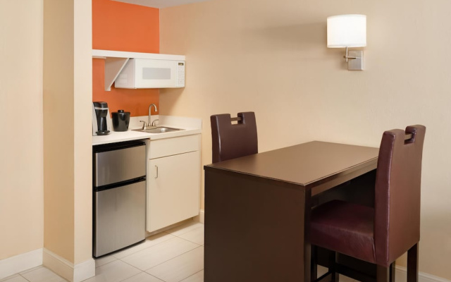 1 Bedroom Suite with balcony