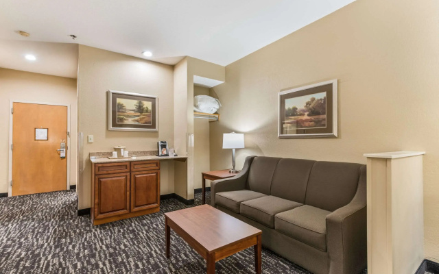 Double Suite