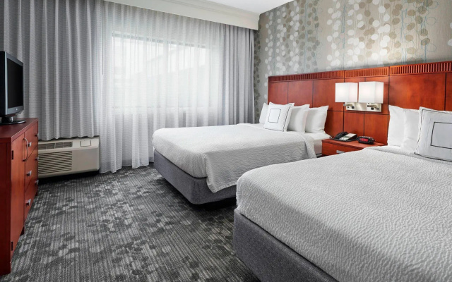 Quadruple Suite