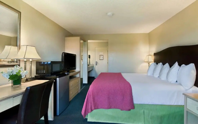 Standard Double room with balcony and with pool view