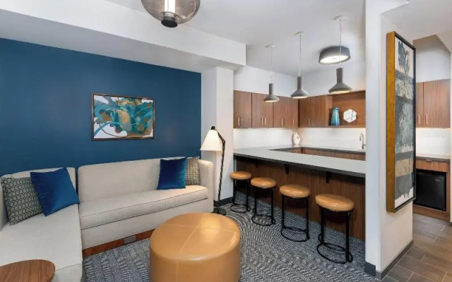 Double Suite