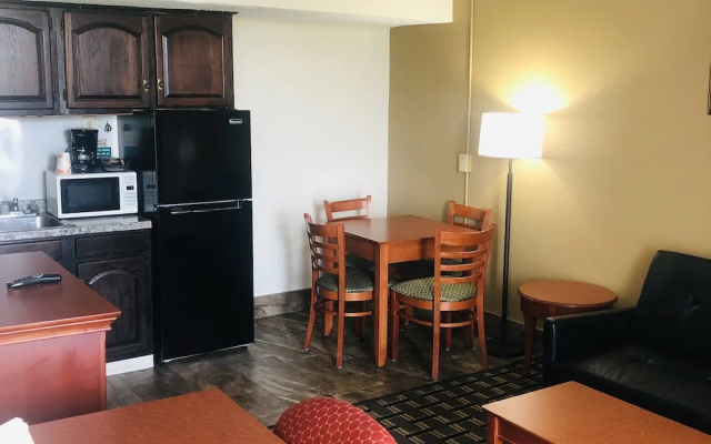 Standard Family Suite