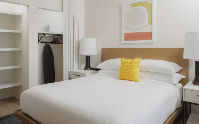 2 Bedrooms Suite