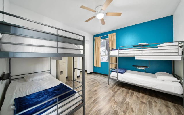 Bed in Dorm