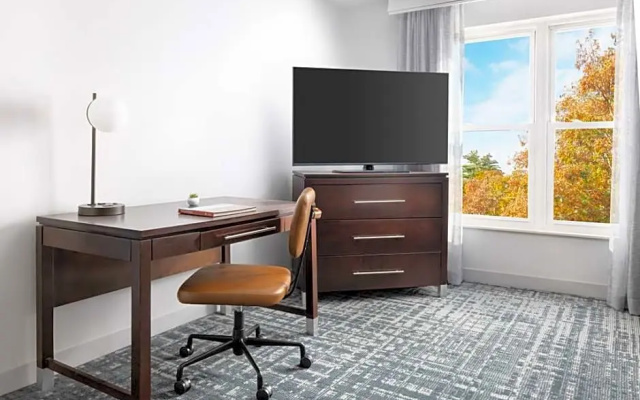 2 Bedrooms Sextuple Suite