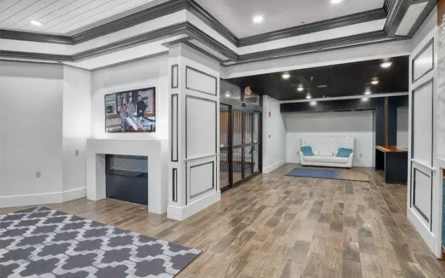 Standard Suite