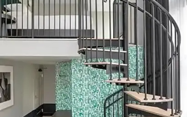 1 Bedroom Suite