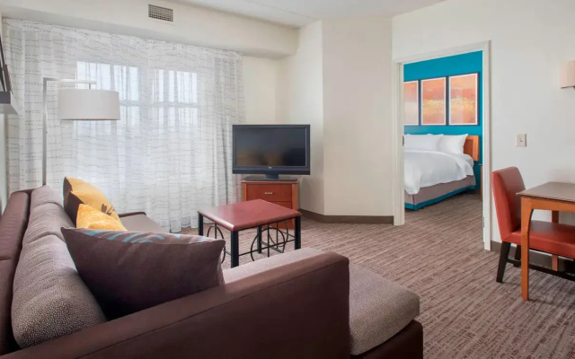 1 Bedroom Suite