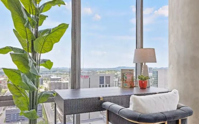 Superior Apartment with city view