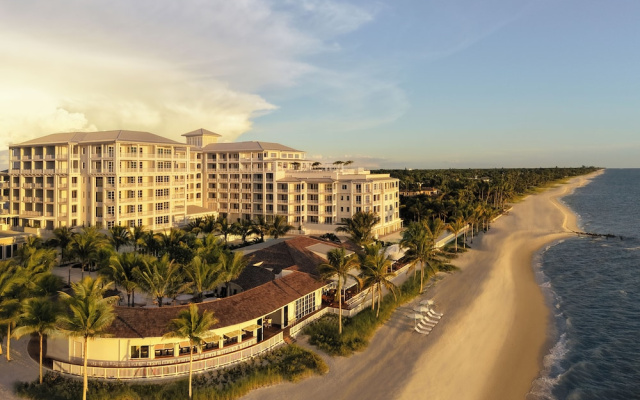 1 Bedroom Suite with balcony and with view