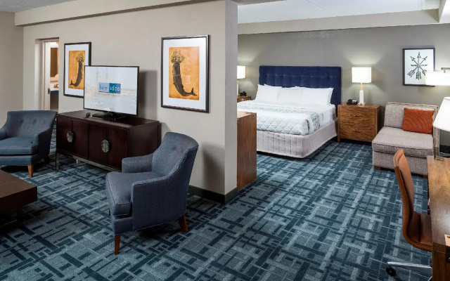 1 Bedroom Suite