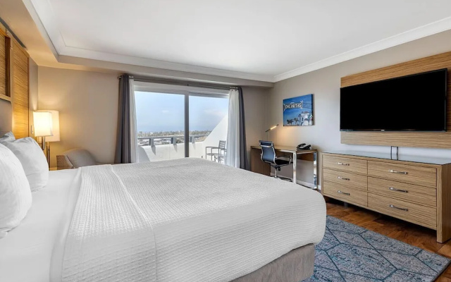 Standard Double room with balcony and with ocean view
