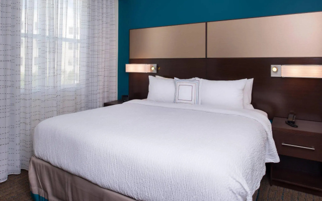 2 Bedrooms Suite