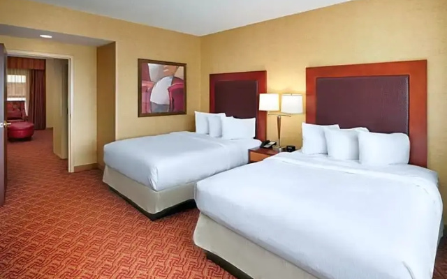 1 Bedroom Accessible Suite