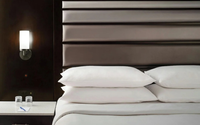 1 Bedroom Suite