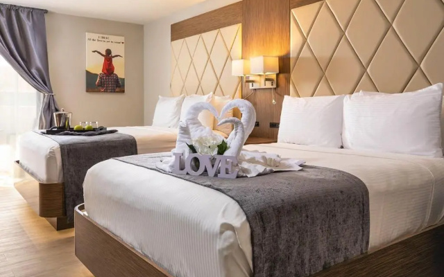 Royal Service Handicap Quadruple room