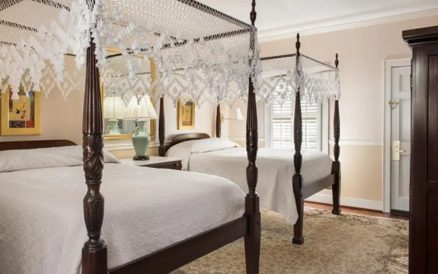 Standard Double room with garden view